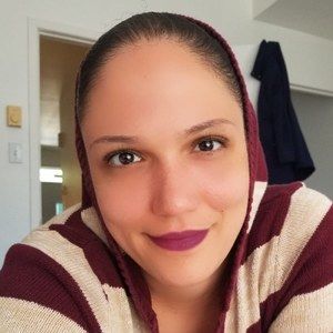 Meet your Posher, Danielle